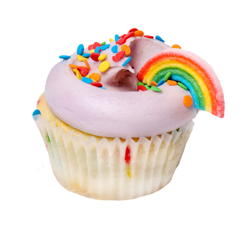 Lemon yoghurt cake with syrup